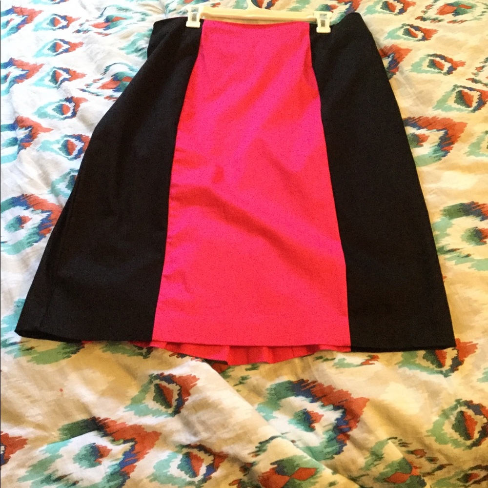 Color block pencil skirt
